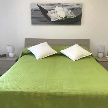 Baia Taormina Apartment Giardini-Naxos Extérieur photo